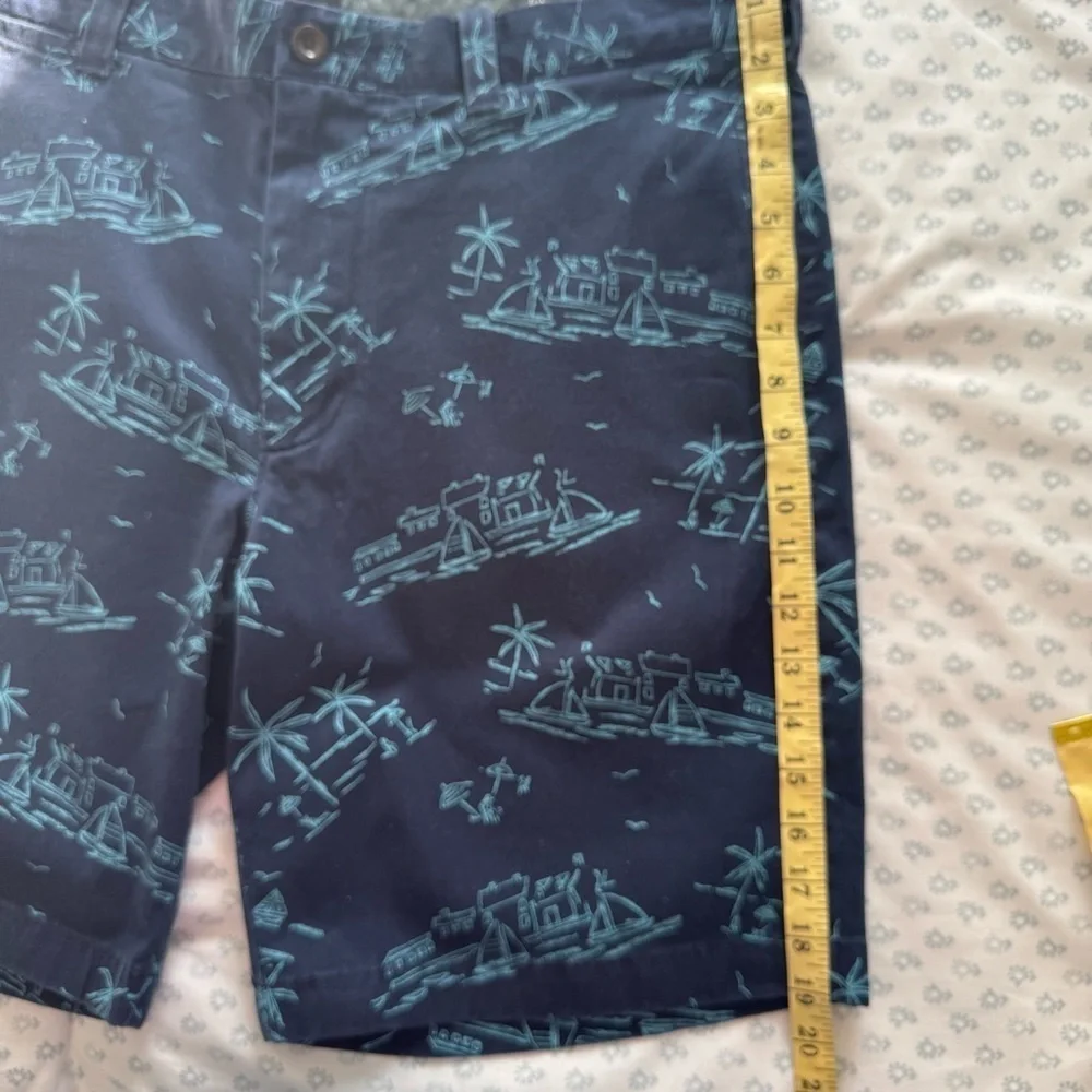 NEW J. Crew Chino Stretch Navy Blue Island Sailboat Print Size 36 Shorts